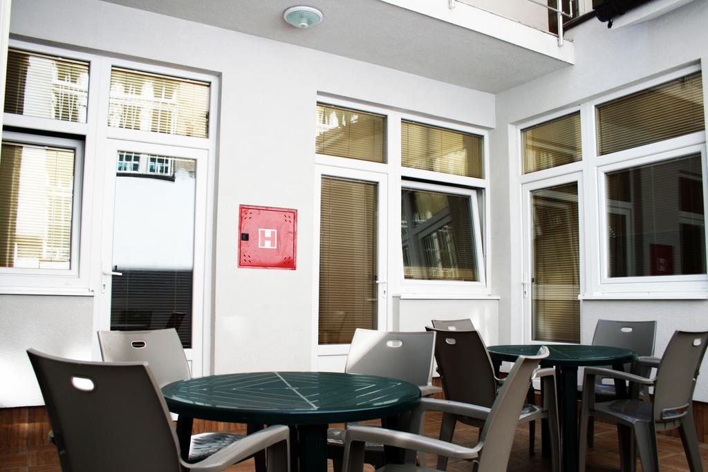Hostel Mak SJJ Esterno foto