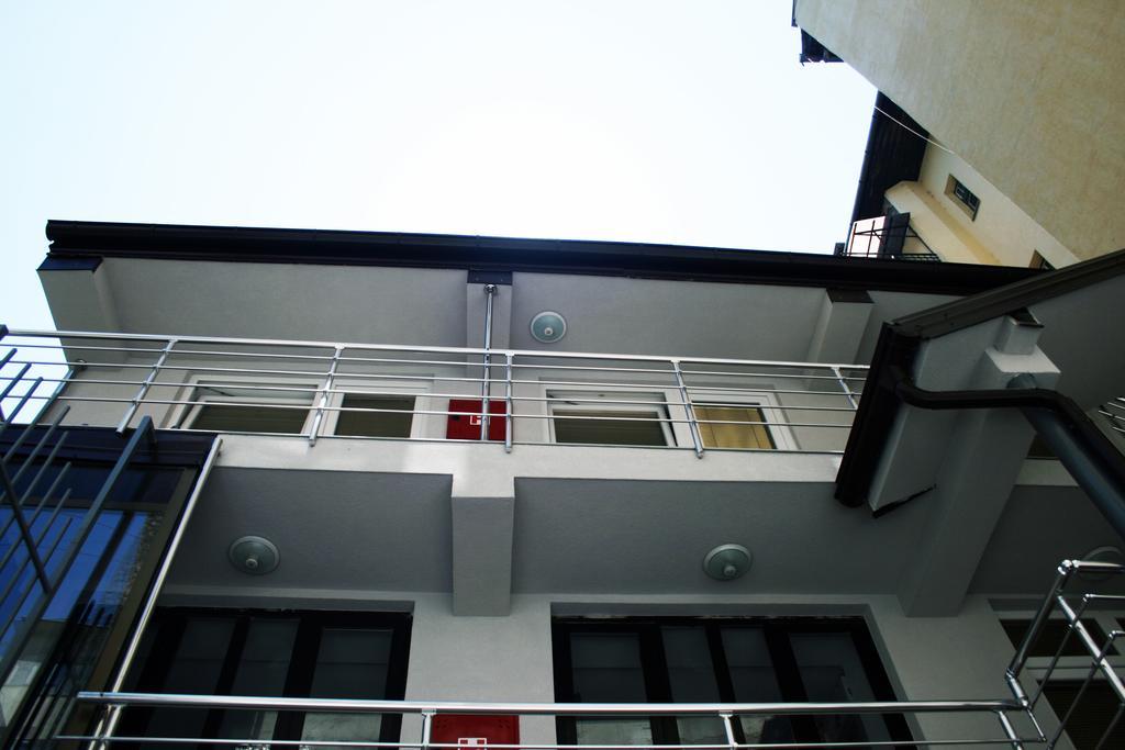 Hostel Mak SJJ Esterno foto