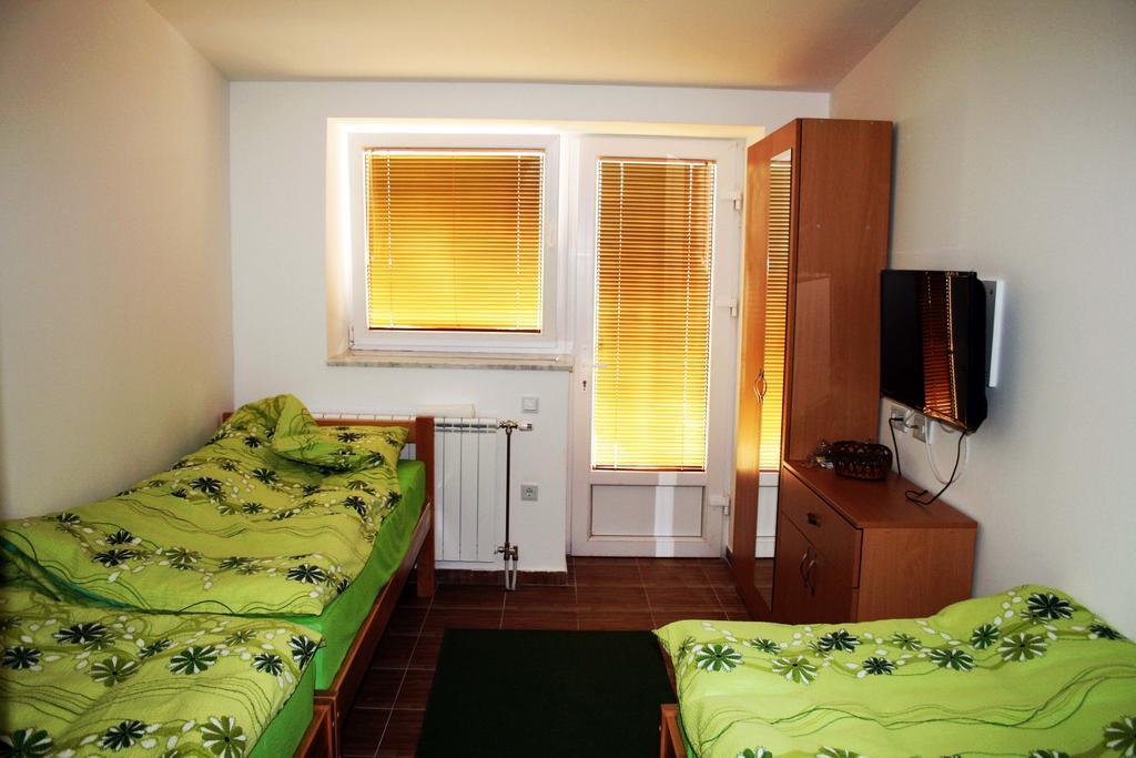 Hostel Mak SJJ Esterno foto