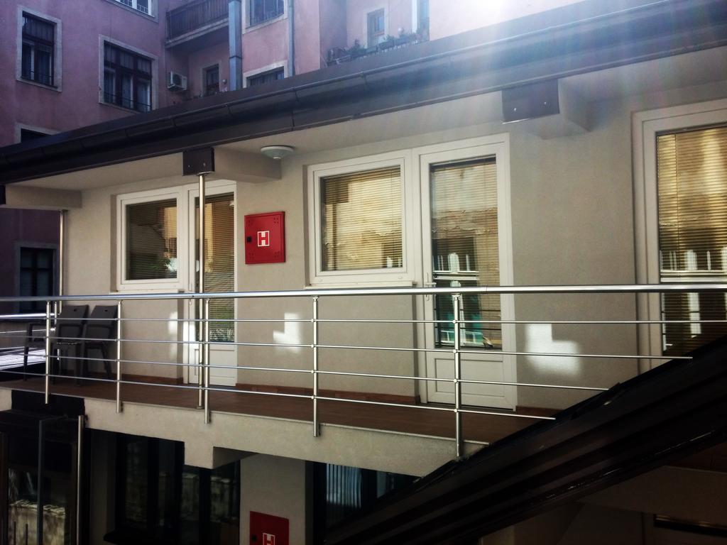 Hostel Mak SJJ Esterno foto